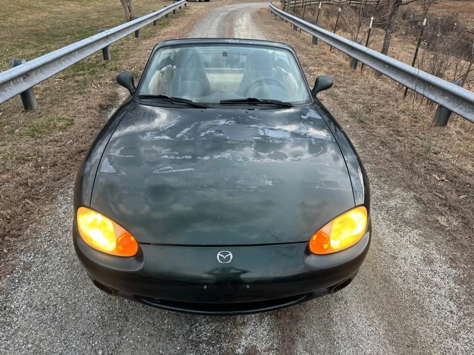2000 Mazda NB MX-5 Miata - Image 9 of 13