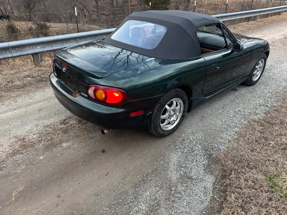 2000 Mazda NB MX-5 Miata - Image 4 of 13