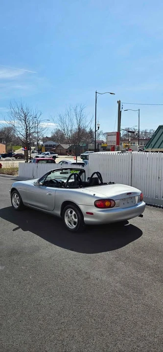 2000 Mazda NB MX-5 Miata - Image 5 of 13
