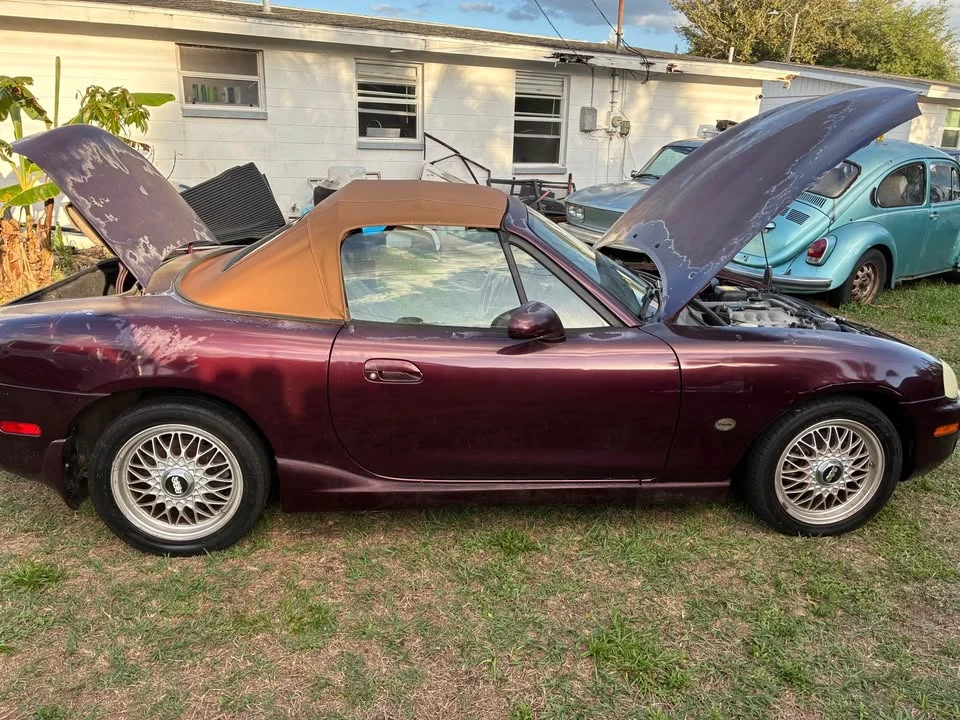2000 Mazda NB MX-5 Miata - Image 5 of 20