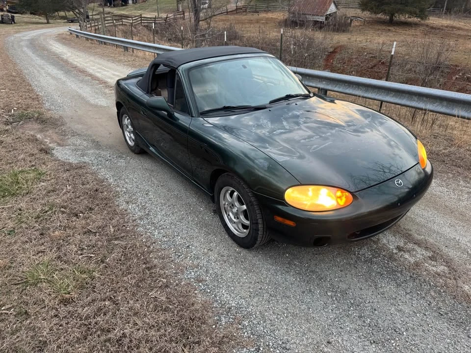 2000 Mazda NB MX-5 Miata - Image 3 of 13