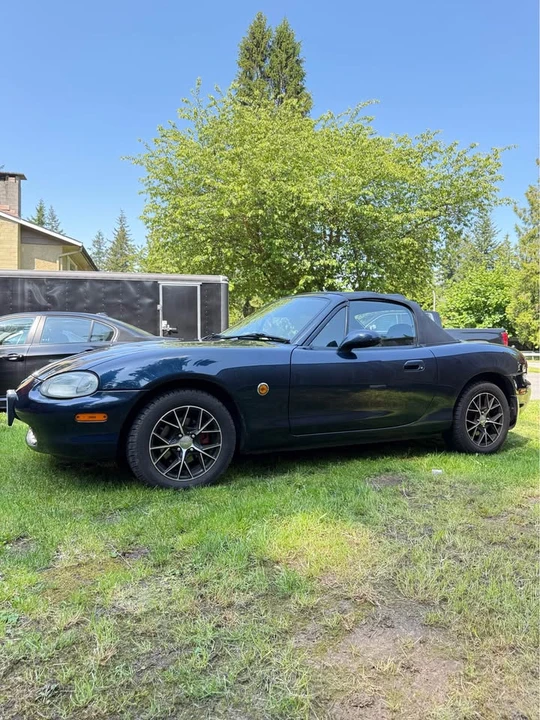 2000 Mazda NB MX-5 Miata - Image 3 of 10