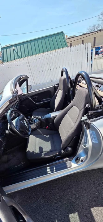 2000 Mazda NB MX-5 Miata - Image 10 of 13