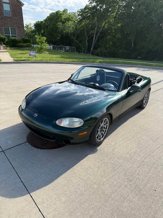 2000 Mazda NB MX-5 Miata - Image 5 of 16