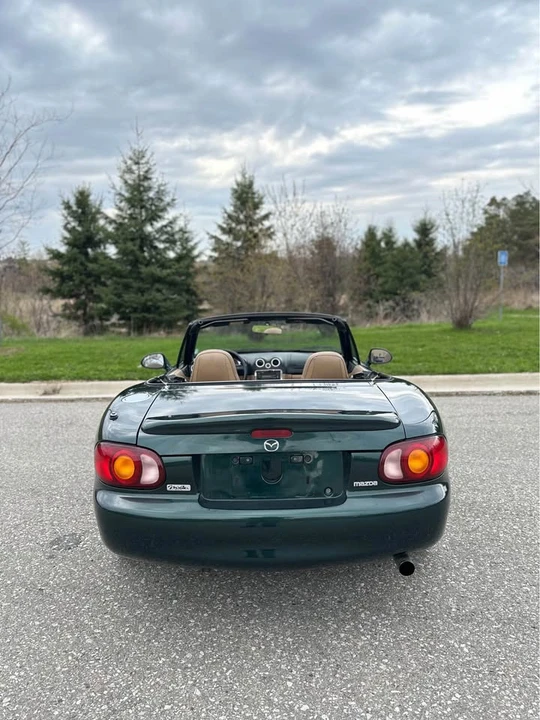 2000 Mazda NB MX-5 Miata - Image 5 of 15