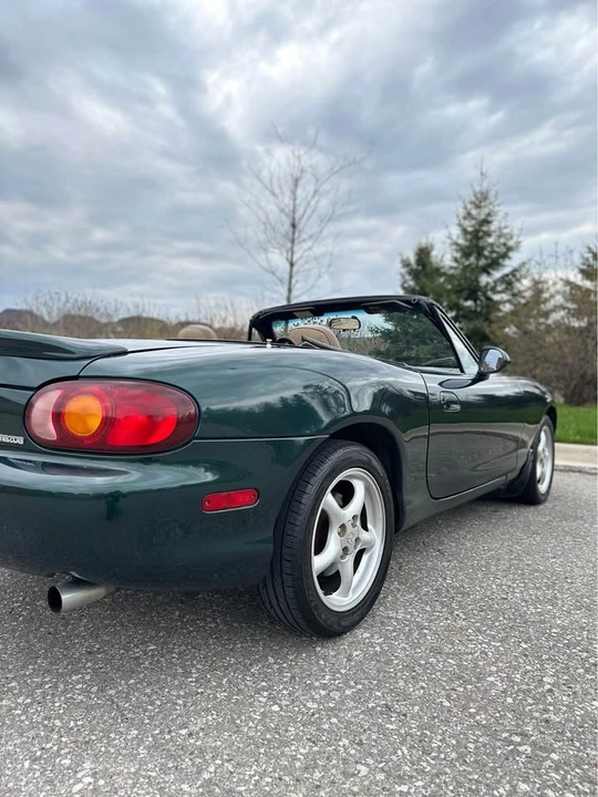 2000 Mazda NB MX-5 Miata - Image 6 of 15