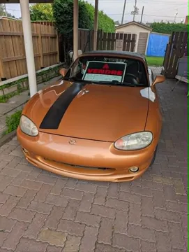 2000 Mazda MX-5 Miata