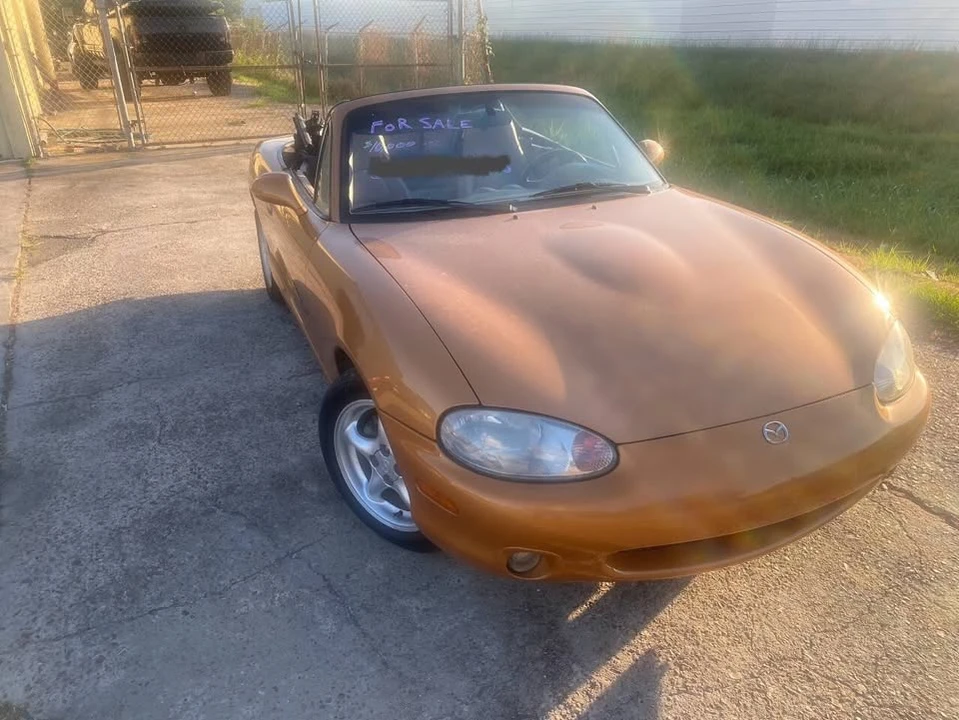 2000 Mazda NB MX-5 Miata - Image 4 of 20