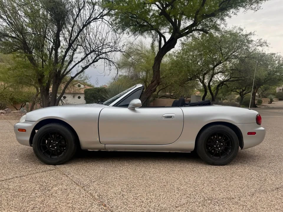 2000 Mazda NB MX-5 Miata - Image 6 of 18