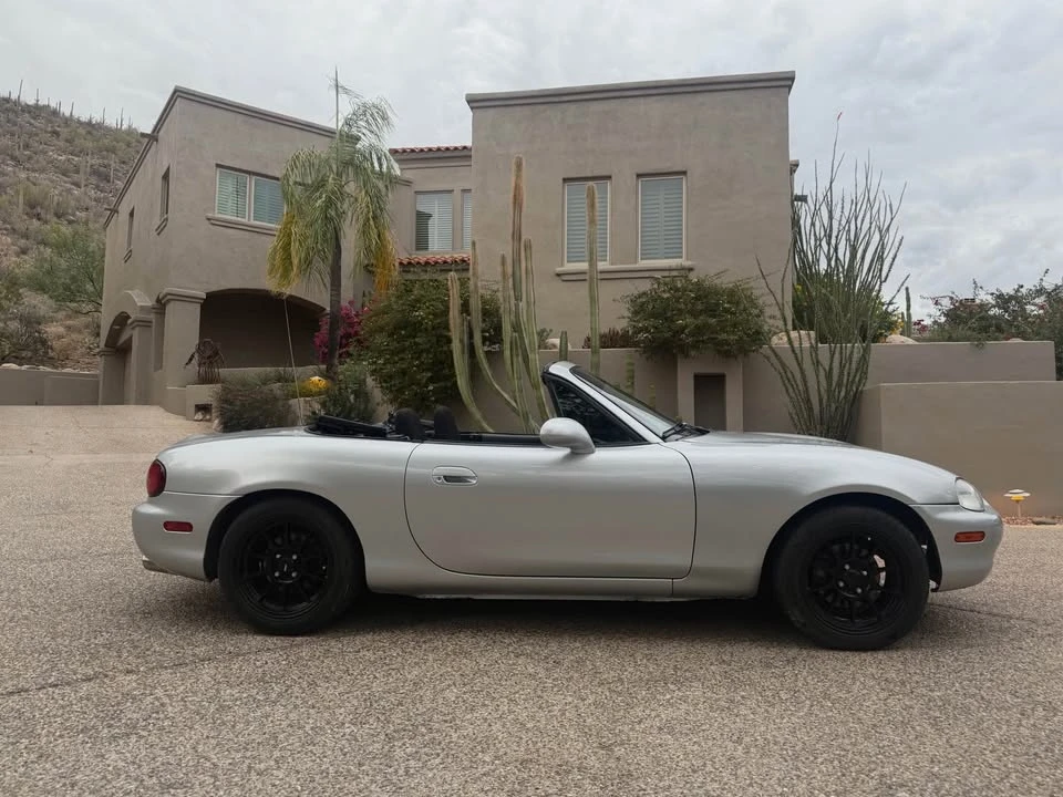 2000 Mazda NB MX-5 Miata - Image 7 of 18