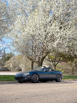 2000 Mazda MX-5 Miata