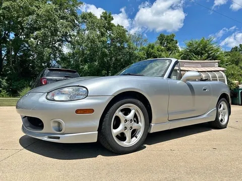 2000 Mazda MX-5 Miata