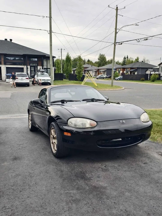 2000 Mazda NB MX-5 Miata - Image 2 of 7
