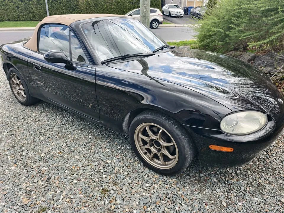 2000 Mazda NB MX-5 Miata - Image 3 of 7
