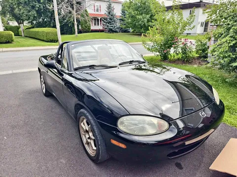 2000 Mazda MX-5 Miata
