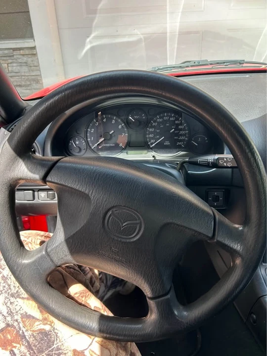 2000 Mazda NB MX-5 Miata - Image 17 of 20