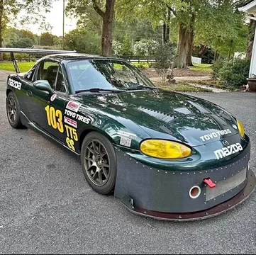 2000 Mazda MX-5 Miata