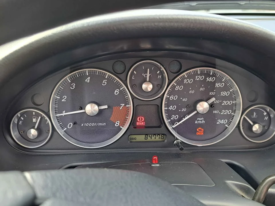 2000 Mazda NB MX-5 Miata - Image 8 of 10