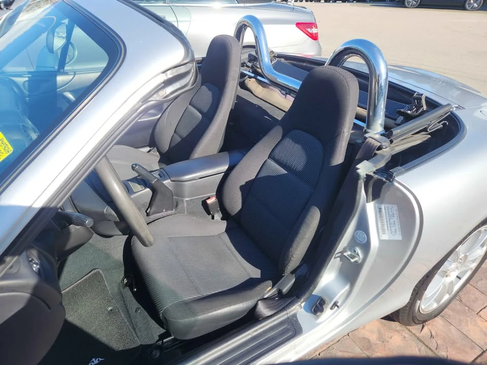 2000 Mazda NB MX-5 Miata - Image 7 of 8
