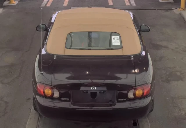 2000 Mazda NB MX-5 Miata - Image 5 of 16