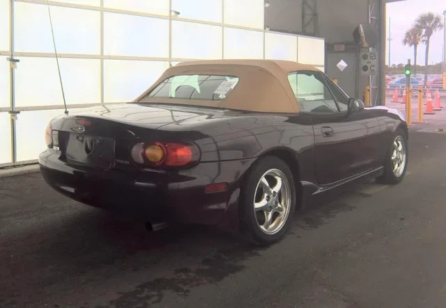 2000 Mazda NB MX-5 Miata - Image 4 of 16