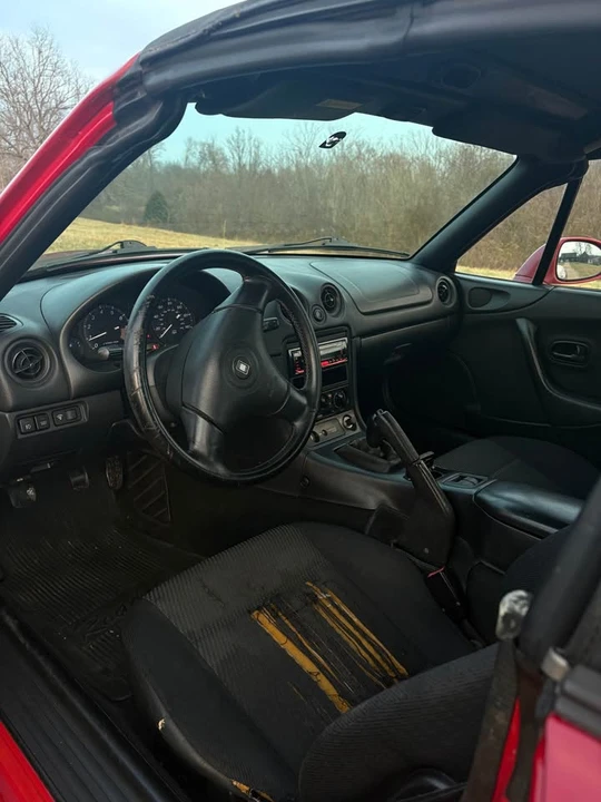 2000 Mazda NB MX-5 Miata - Image 7 of 8