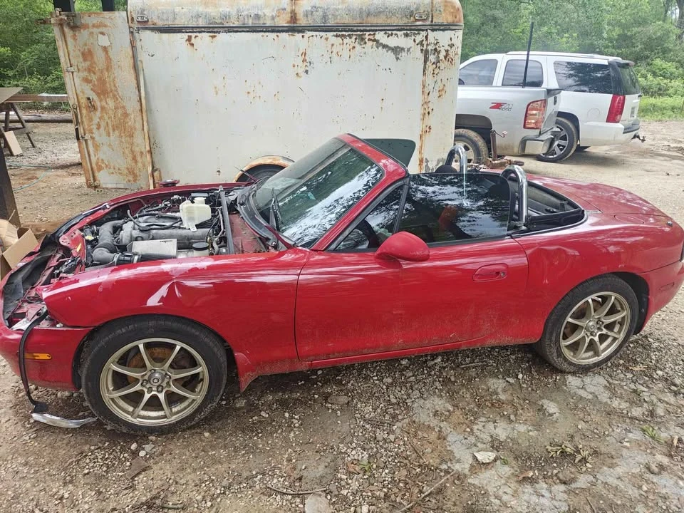 2000 Mazda NB MX-5 Miata - Image 10 of 13