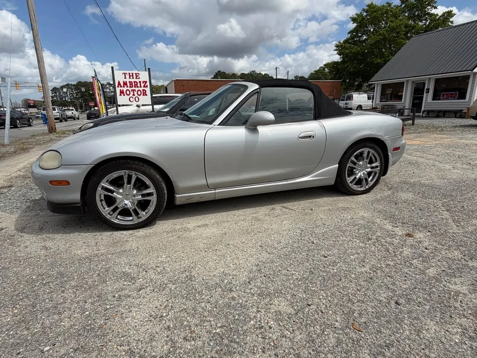 2000 Mazda NB MX-5 Miata - Image 7 of 12