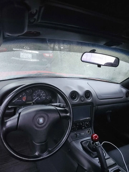 2000 Mazda NB MX-5 Miata - Image 4 of 4