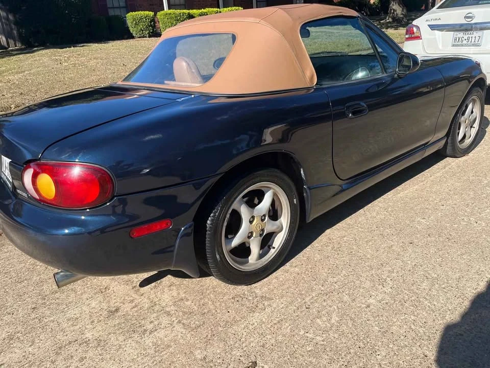 2000 Mazda NB MX-5 Miata - Image 4 of 13