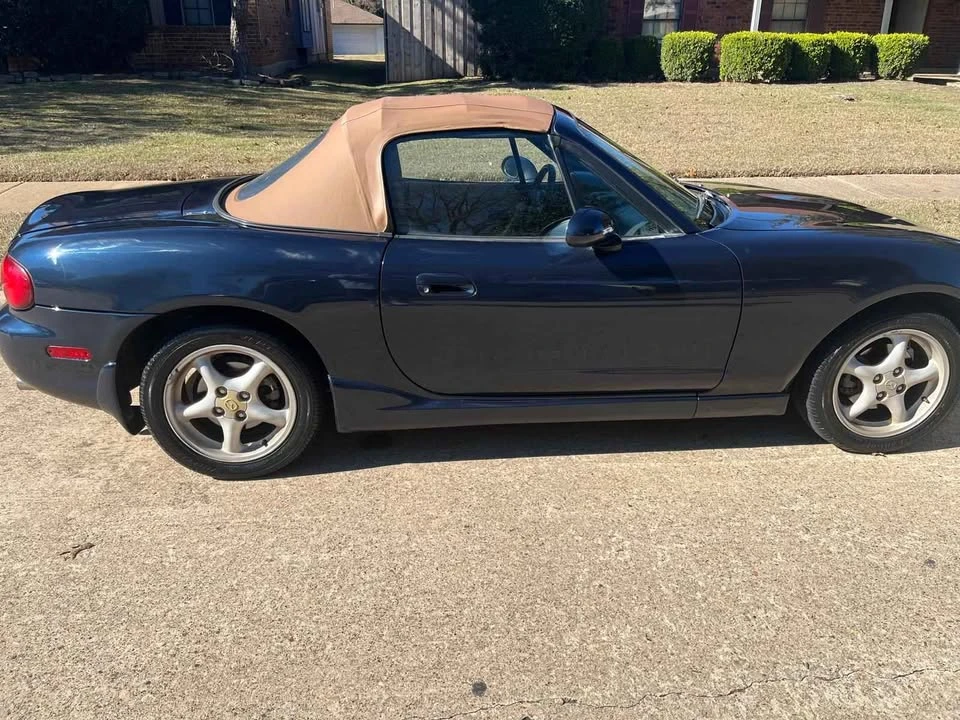 2000 Mazda NB MX-5 Miata - Image 3 of 13