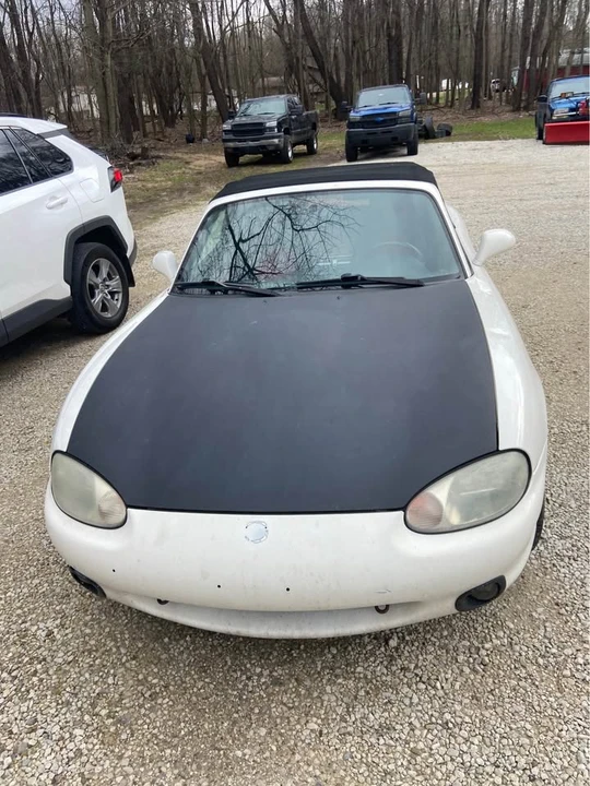 2000 Mazda NB MX-5 Miata - Image 10 of 11