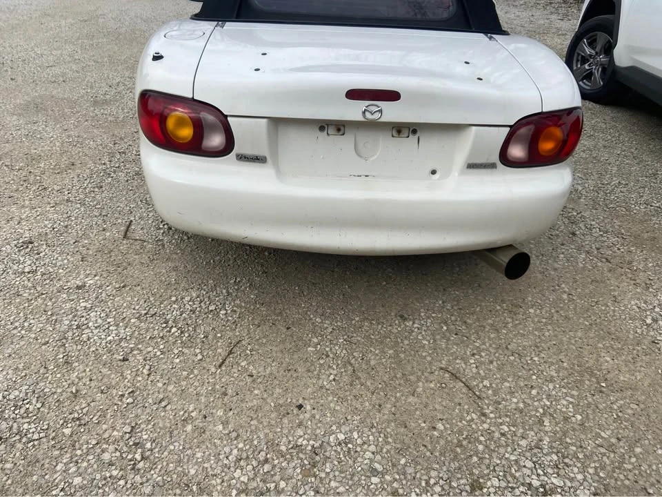 2000 Mazda NB MX-5 Miata - Image 7 of 11