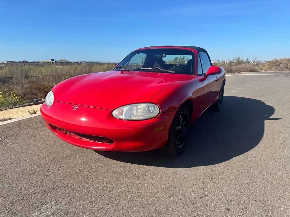 2000 Mazda NB MX-5 Miata - Image 3 of 9