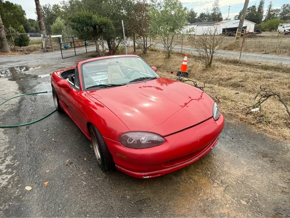 2000 Mazda NB MX-5 Miata - Image 11 of 18