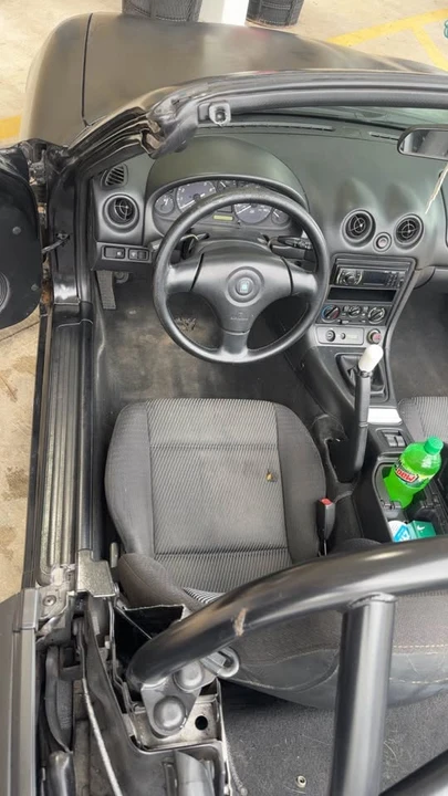 2000 Mazda NB MX-5 Miata - Image 7 of 13