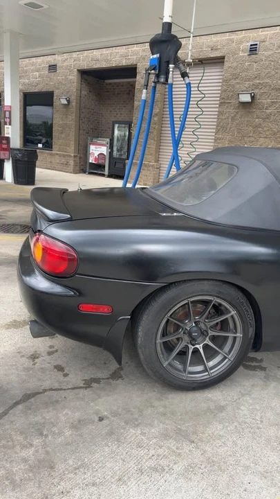 2000 Mazda NB MX-5 Miata - Image 12 of 13