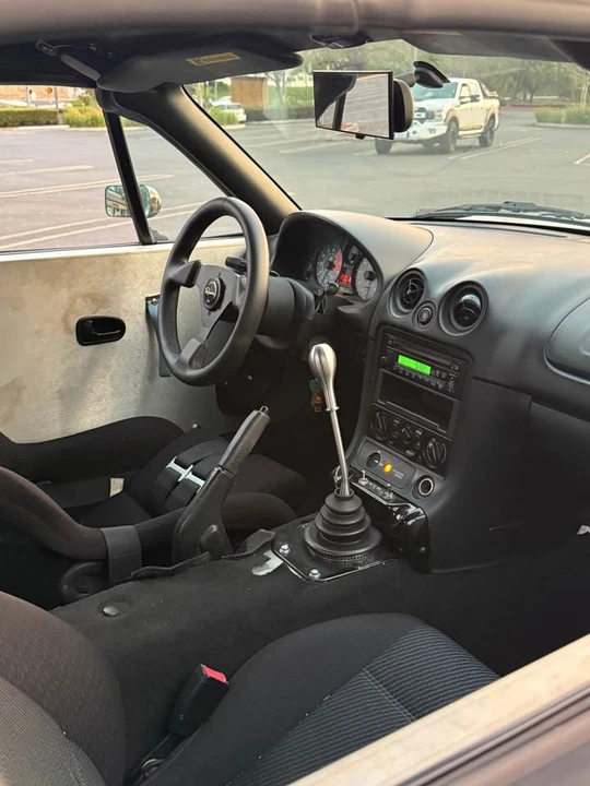 2000 Mazda NB MX-5 Miata - Image 8 of 13