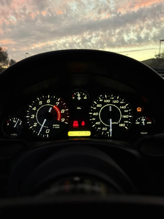 2000 Mazda NB MX-5 Miata - Image 12 of 13