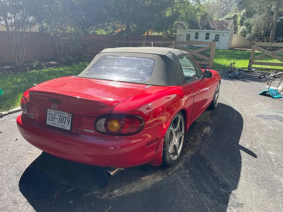 2000 Mazda NB MX-5 Miata - Image 3 of 7