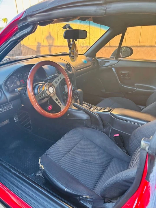 2000 Mazda NB MX-5 Miata - Image 5 of 5