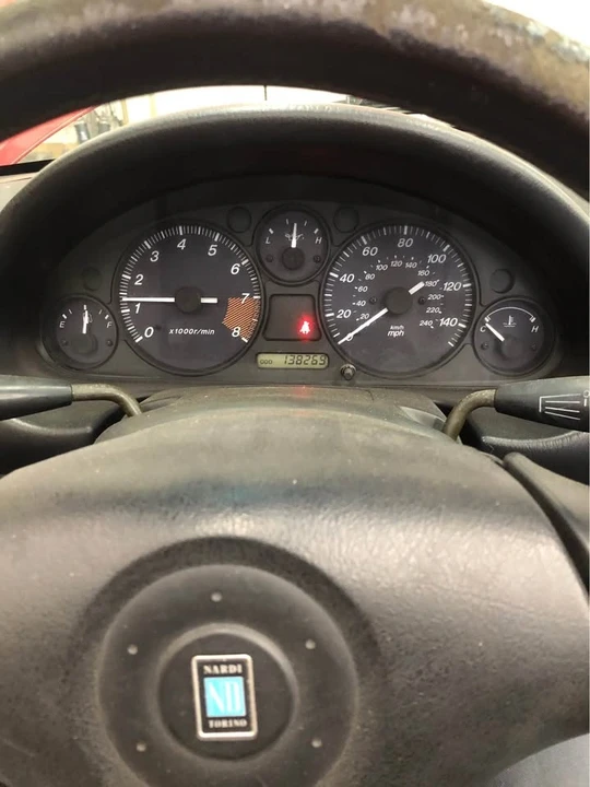 2000 Mazda NB MX-5 Miata - Image 4 of 4