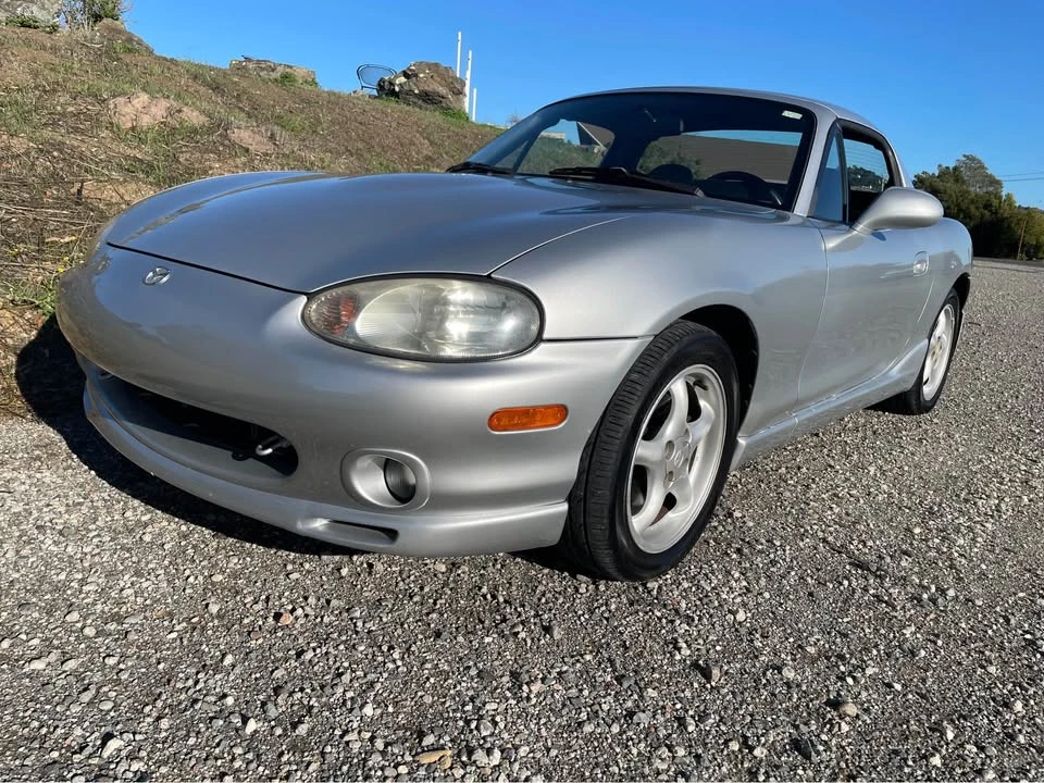 2000 Mazda NB MX-5 Miata - Image 8 of 18