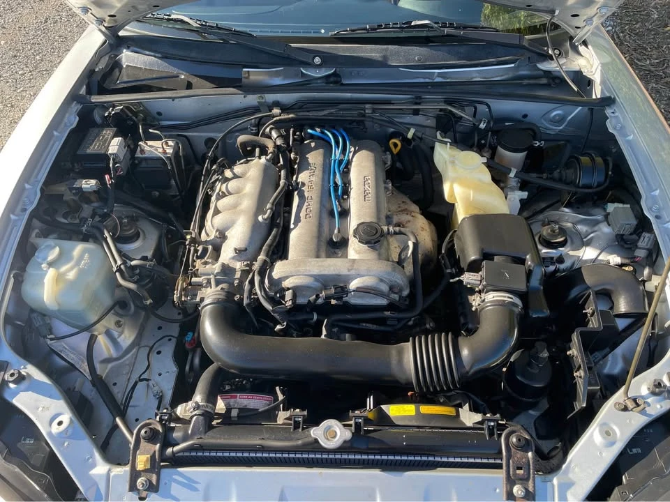 2000 Mazda NB MX-5 Miata - Image 6 of 18