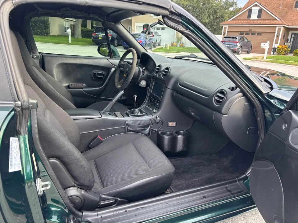 2000 Mazda NB MX-5 Miata - Image 9 of 9