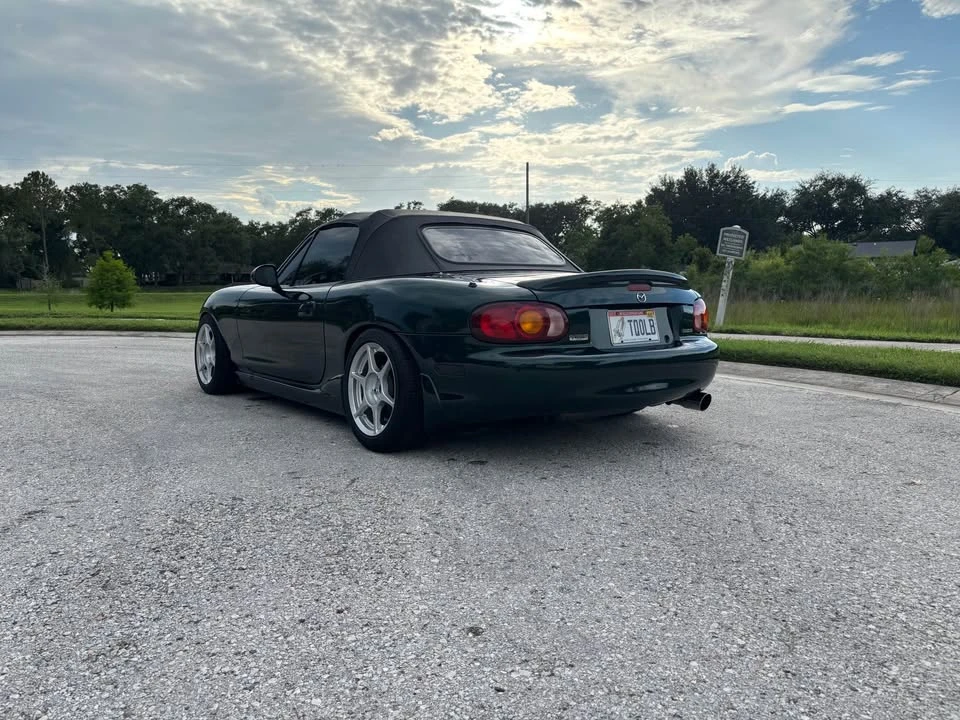 2000 Mazda NB MX-5 Miata - Image 5 of 9