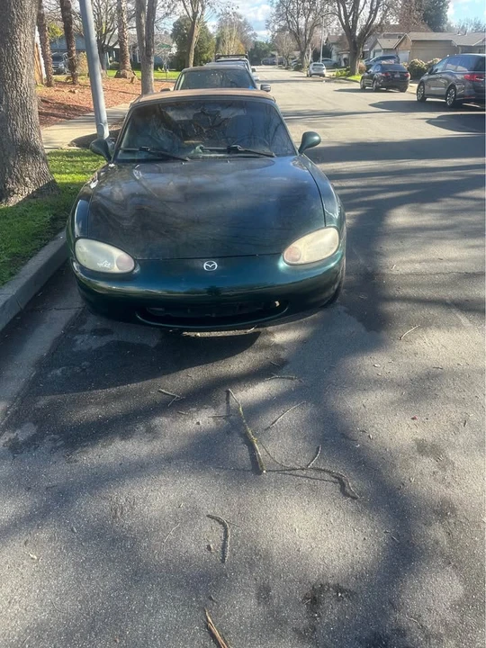 2000 Mazda NB MX-5 Miata - Image 5 of 8
