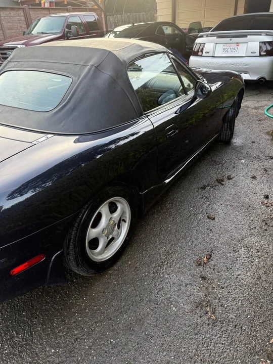2000 Mazda NB MX-5 Miata - Image 3 of 4