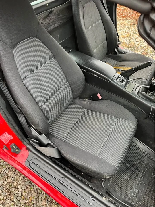 2000 Mazda NB MX-5 Miata - Image 9 of 11
