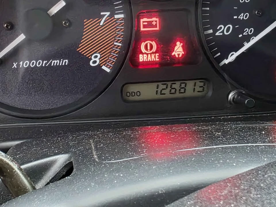 2000 Mazda NB MX-5 Miata - Image 5 of 8
